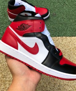 Jordan 1 MID